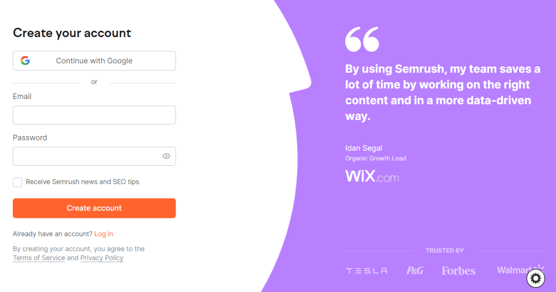 Cita de satisfacción del cliente en el formulario de inscripción de Semrush