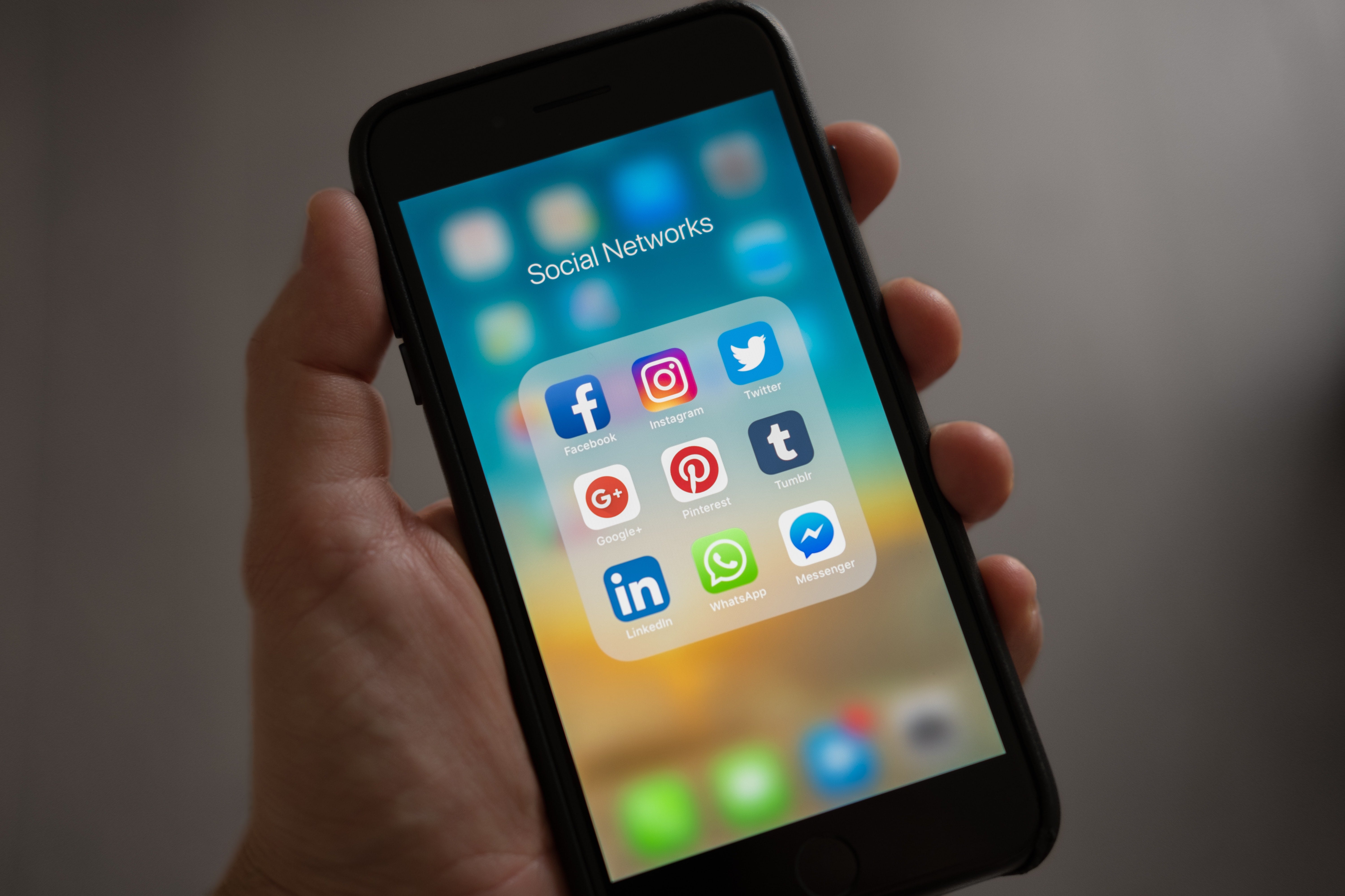 digital social marketing trends apps applications apple brand24