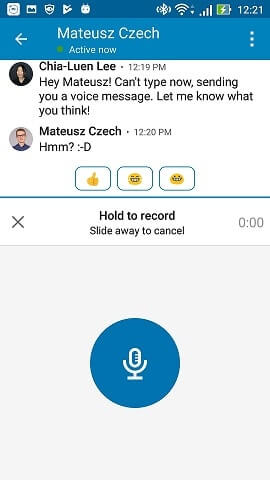 screenshot of voice messaging feature in LinkedIn app