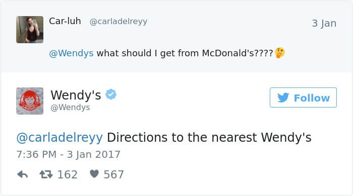 Un ejemplo de asado en Twitter de Wendy's.